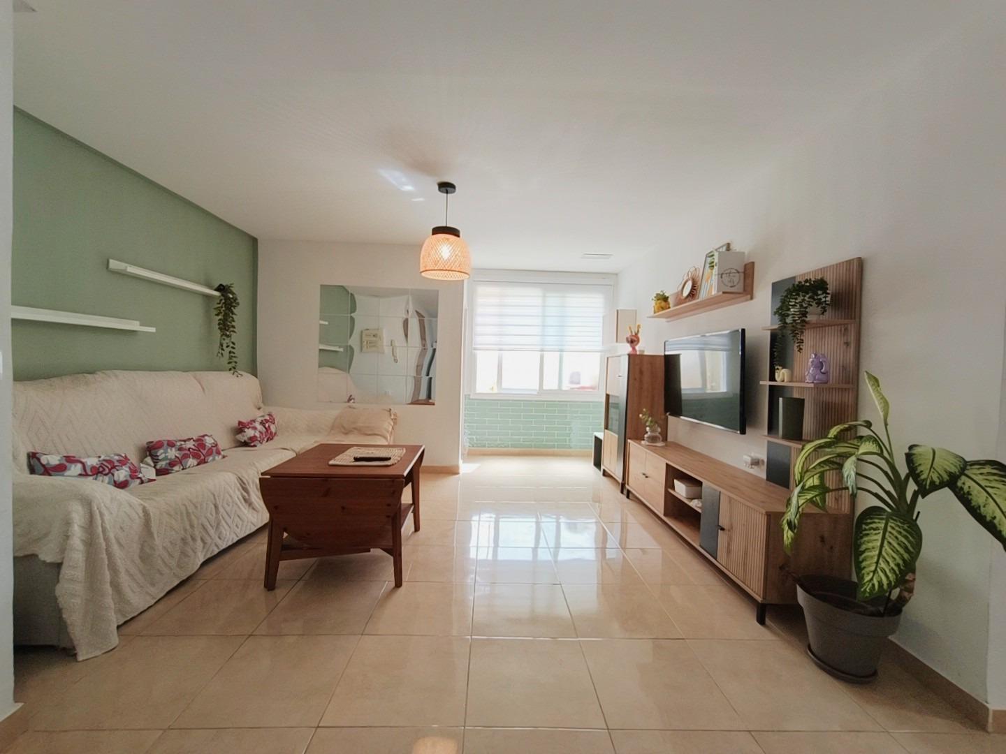 VIVIENDA DE TRES HABITACIONES CON TERRAZA TECHADA. - 3