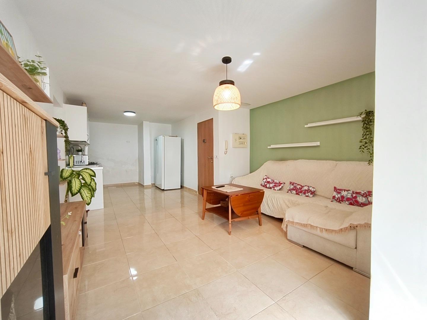 VIVIENDA DE TRES HABITACIONES CON TERRAZA TECHADA. - 4