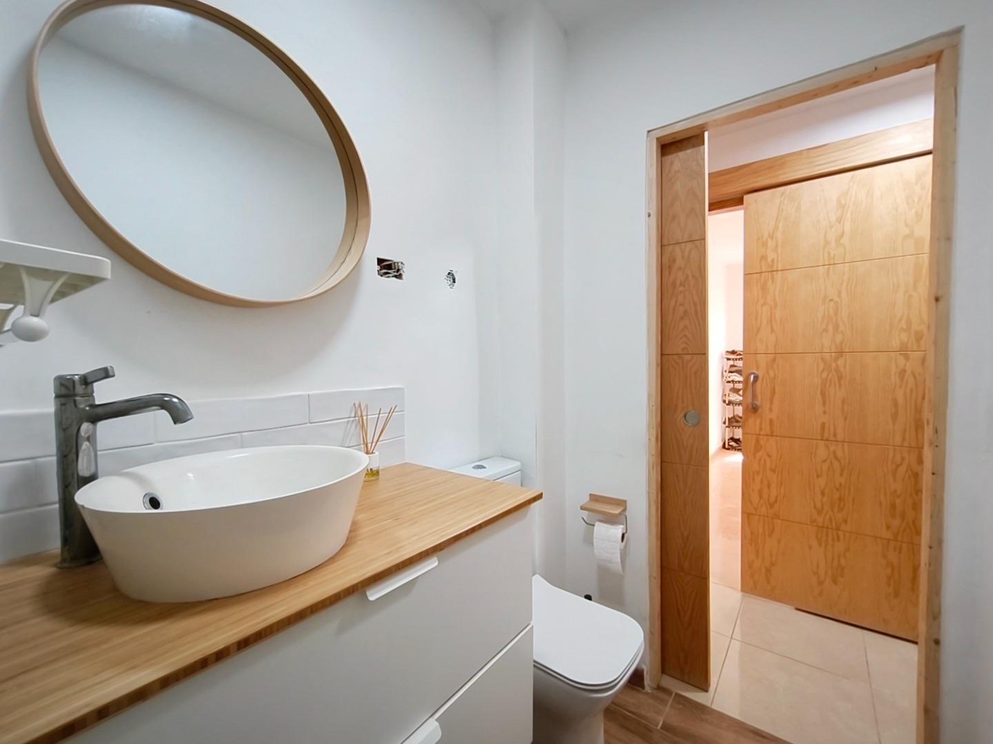VIVIENDA DE TRES HABITACIONES CON TERRAZA TECHADA. - 8