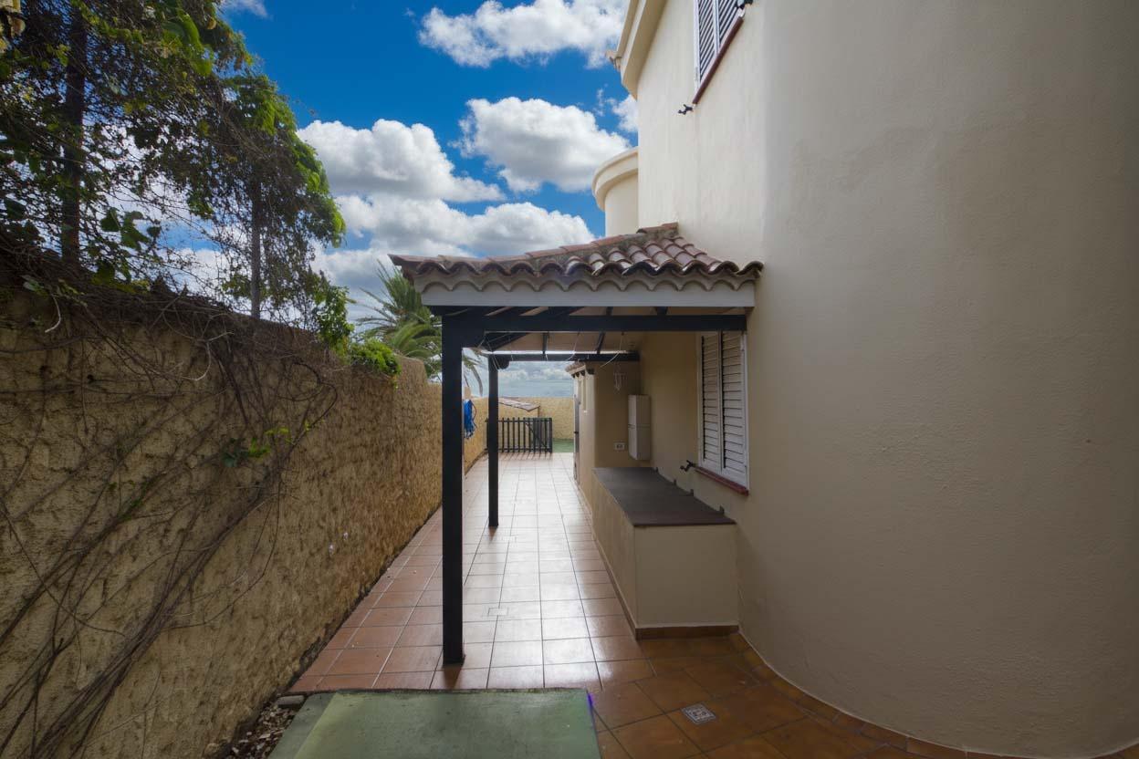 Exclusiva casa unifamiliar en entorno sereno y privilegiado - 5