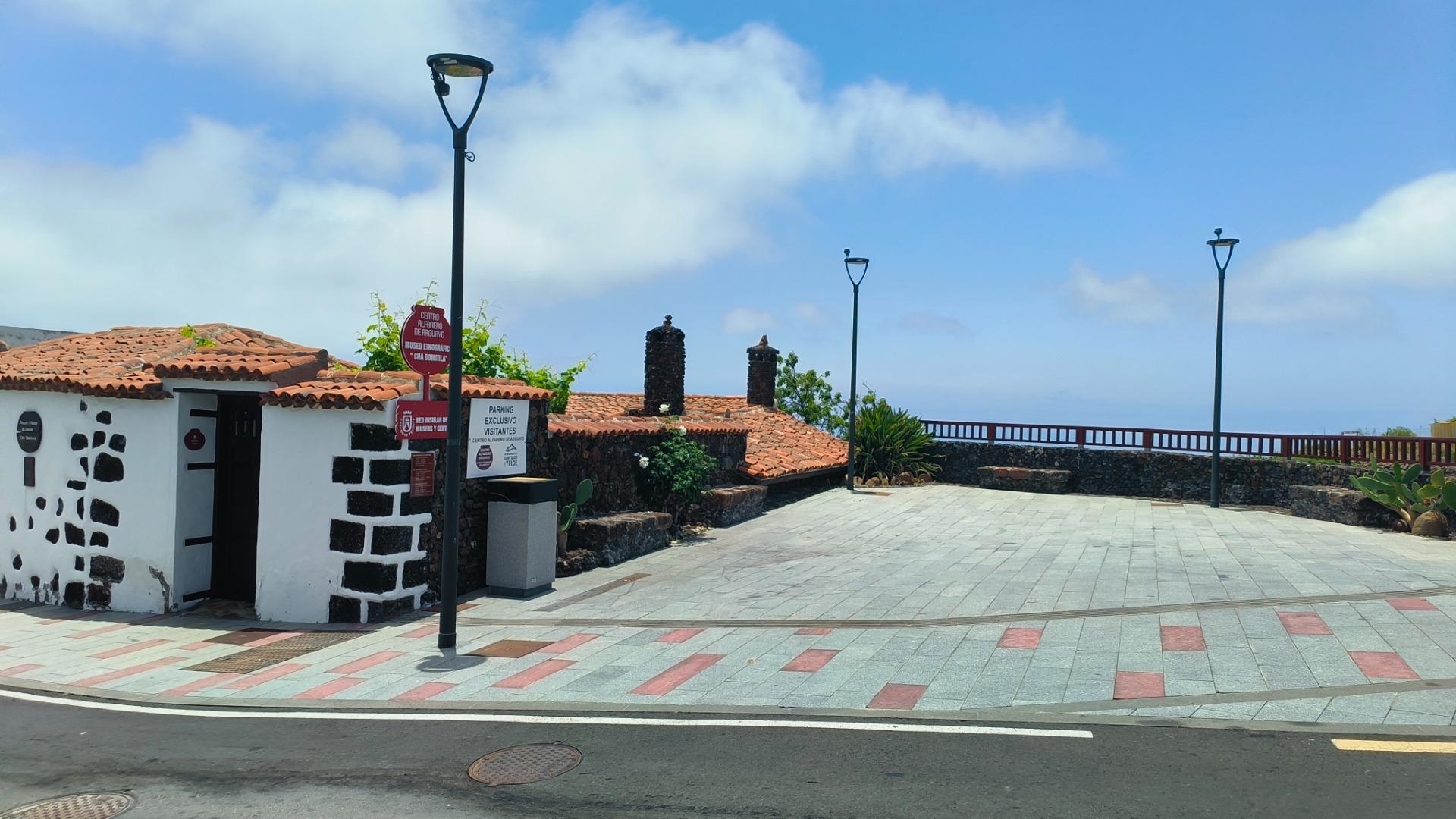 Terreno Urbano de 180 m² en Pueblo Tranquilo - 1